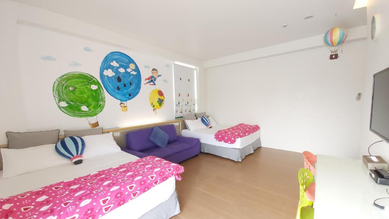 Chaopingjia Fengge Guesthouse 우지에 외부 사진